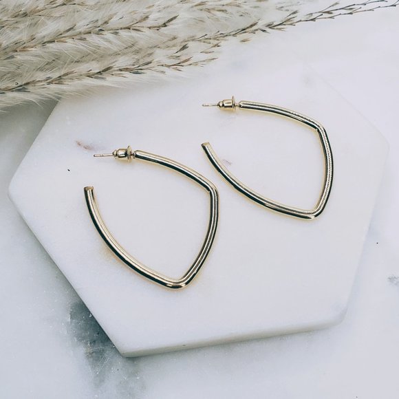 5 for $25 Geometric Half Hoop Statement Earrings - Picture 4 of 9